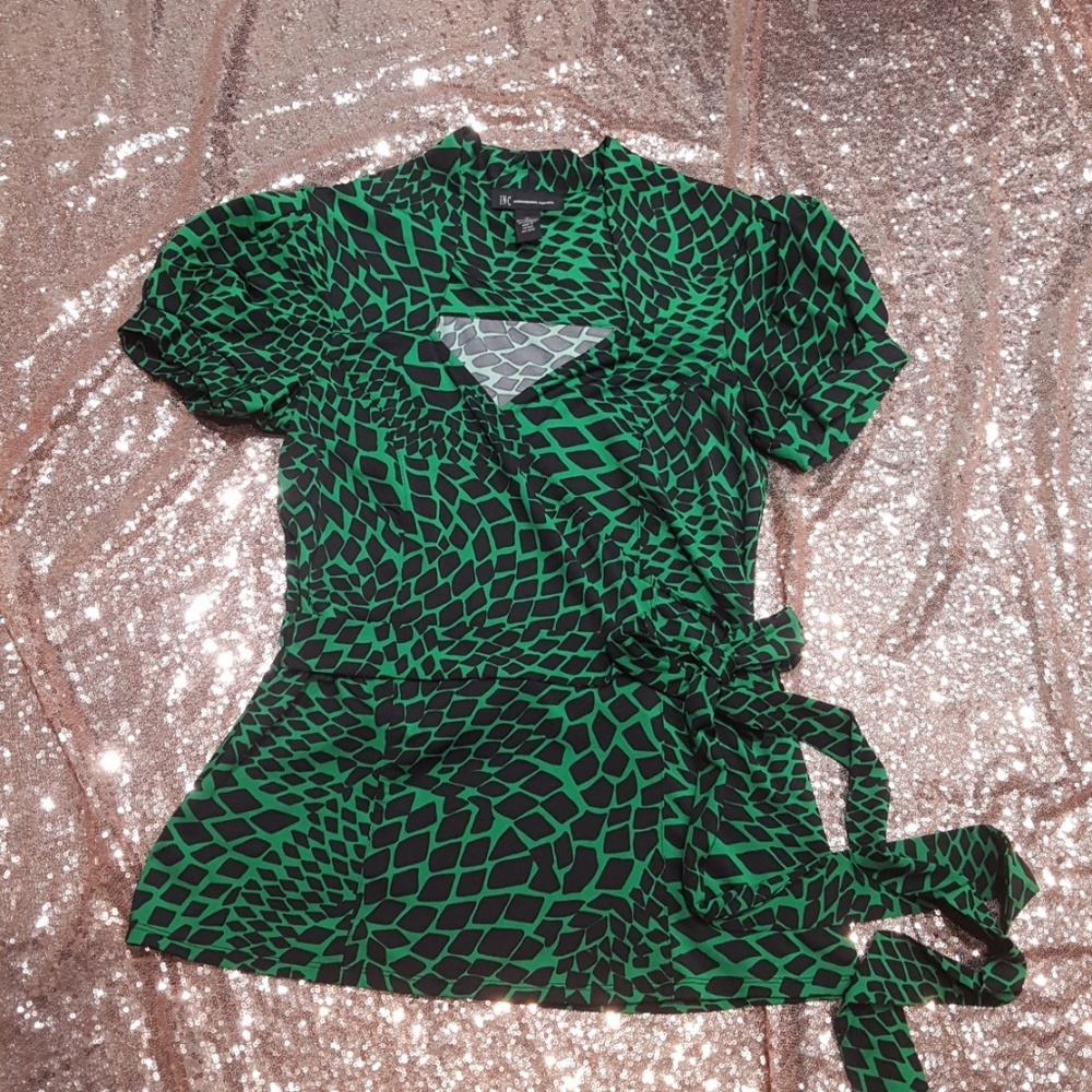 💎2 for $15 INC green short sleeve top